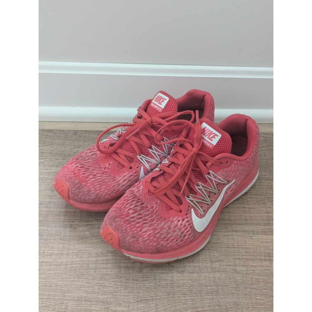 Nike Zoom Winflo 5 Women's Running Shoes Coral Pink White Size 7.5 GUC